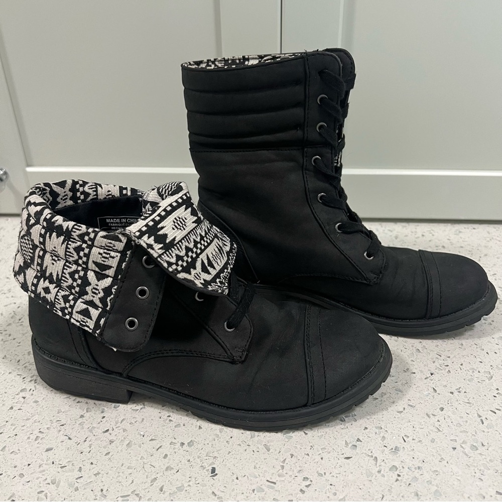ROXY Black & White Aztec Combat Moto Boots | Dual Use | 5 Kids | Faux Leather